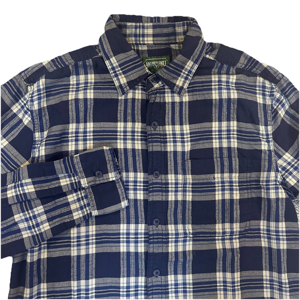 American Eagle Outfitters Men Navy Plaid Super Soft Flannel Shirt Size Small NEW